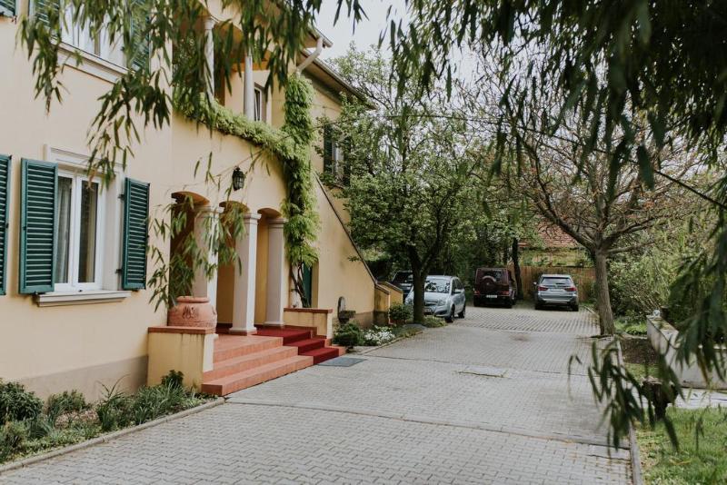 Hotel La Residenza Timisoara Exterior photo